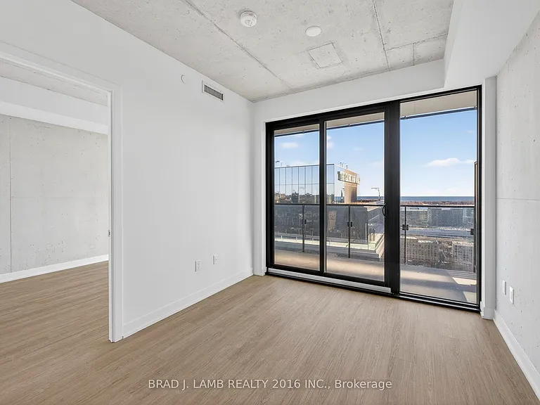 284 King St E #2503 — Photo 5