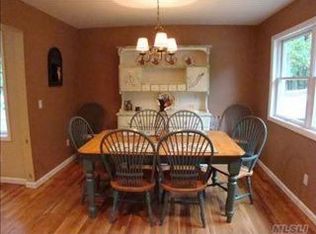 58A Bellows Ter, Hampton Bays, NY 11946