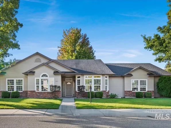 1823 E Summercove Dr, Meridian, ID 83646