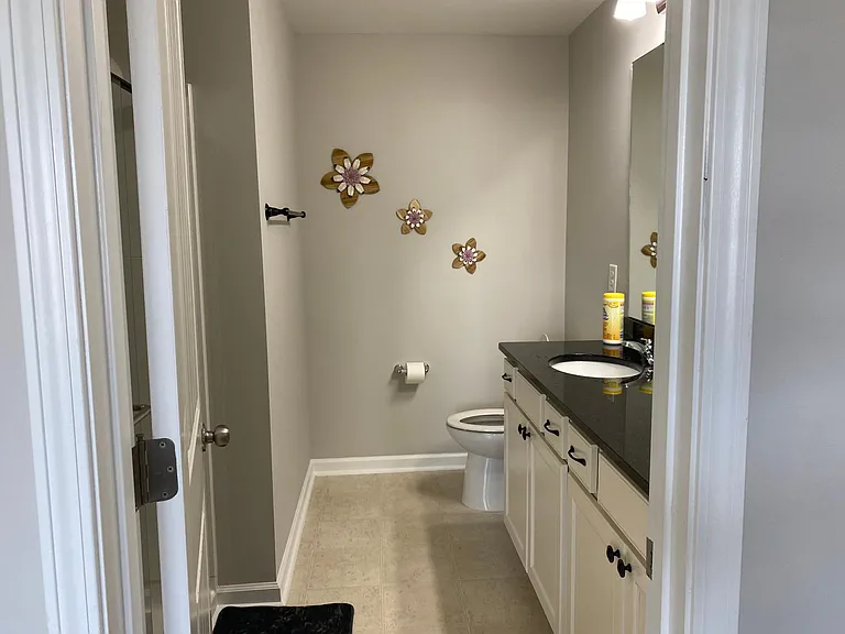 1129 Kudzu St — Photo 12