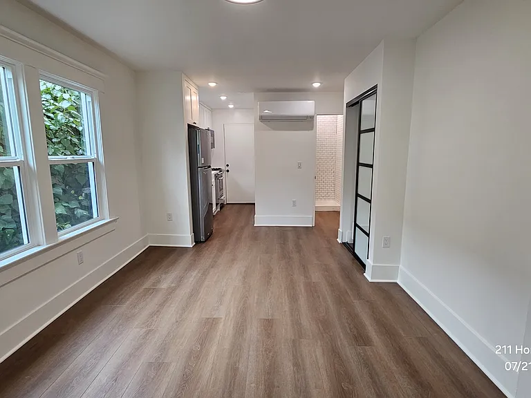 211 Horizon Ave #1 — Photo 6