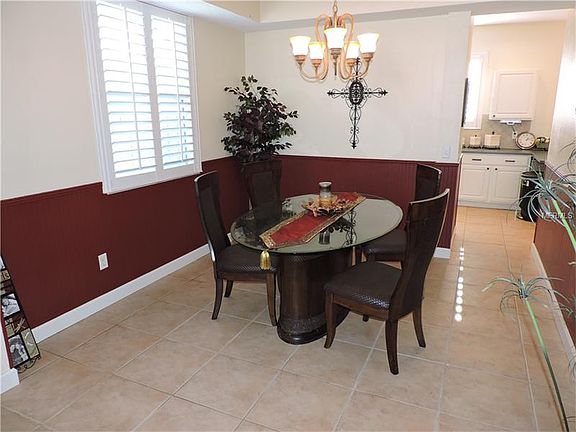 5th image of 416 Eastbridge Dr
