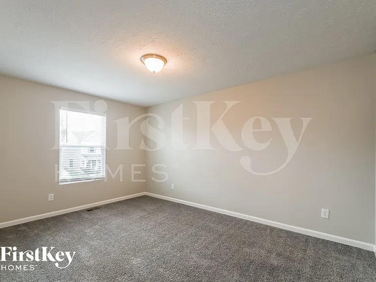5770 Pebblebrooke Rd — Photo 15