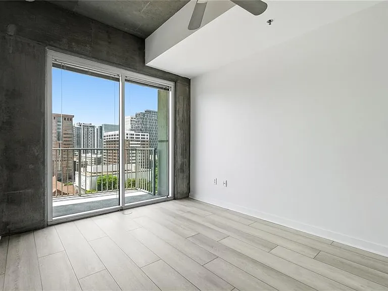 943 Peachtree St NE #1210 — Photo 18