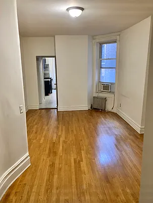 Rented by Triplemint | media 20