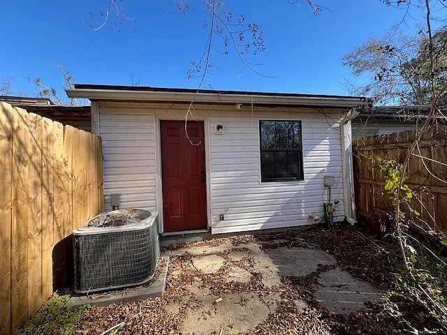 218 White Dr #D — Photo 20