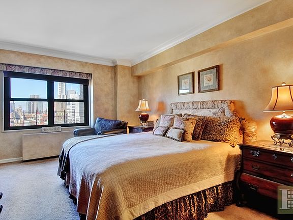 4th image of 560 3rd Ave #30A