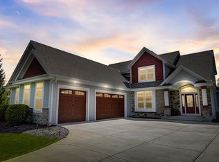 N41W28553 Imperial Dr, Pewaukee, WI 53072