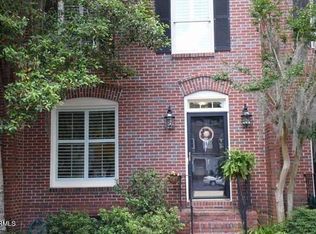 895 Ribaut Rd APT 18, Beaufort, SC 29902