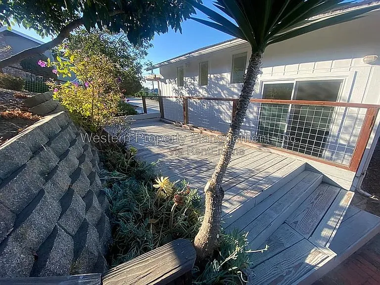721B Clubhouse Dr — Photo 9