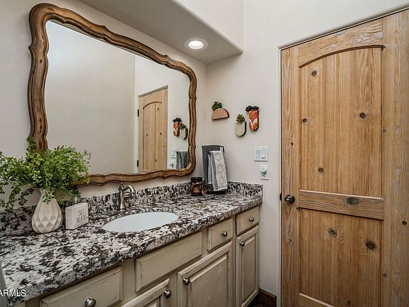 4th image of 29246 N 71ST Way