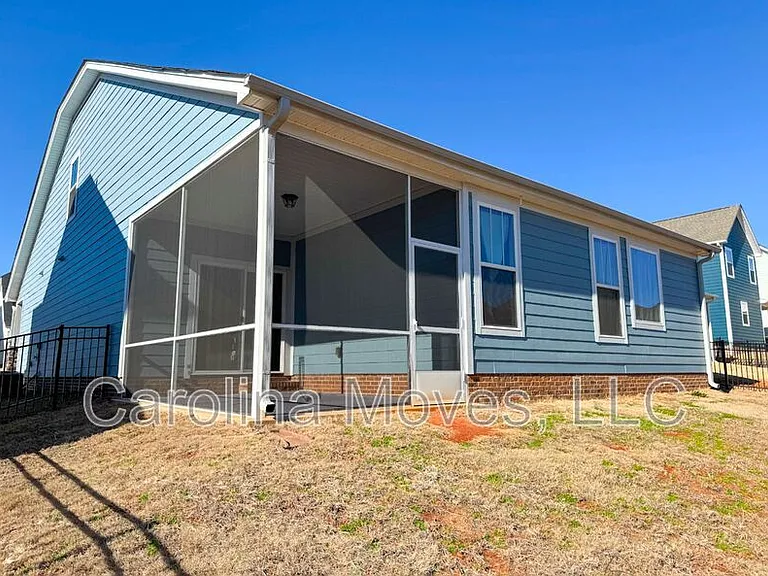 39 Mossycup Rd — Photo 14