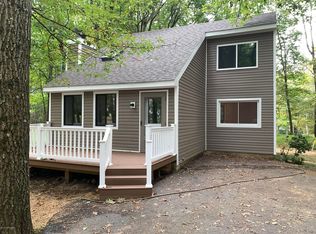 2149 Sassafras Ln, Kunkletown, PA