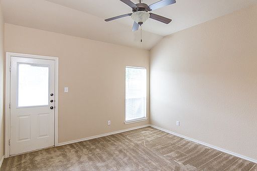 5th image of 1405 Piedmont Dr