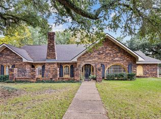 608 N Coreil St, Ville Platte, LA 70586
