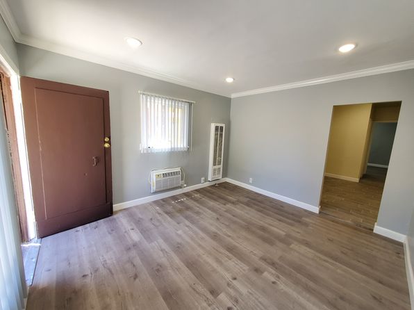 943.5 S Bonnie Beach Pl #943