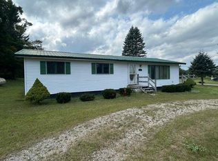 3802 Euclid St, Brutus, MI 49716
