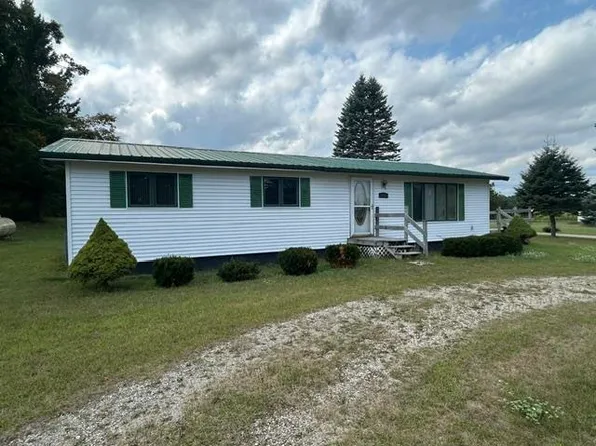 3802 Euclid St, Brutus, MI 49716