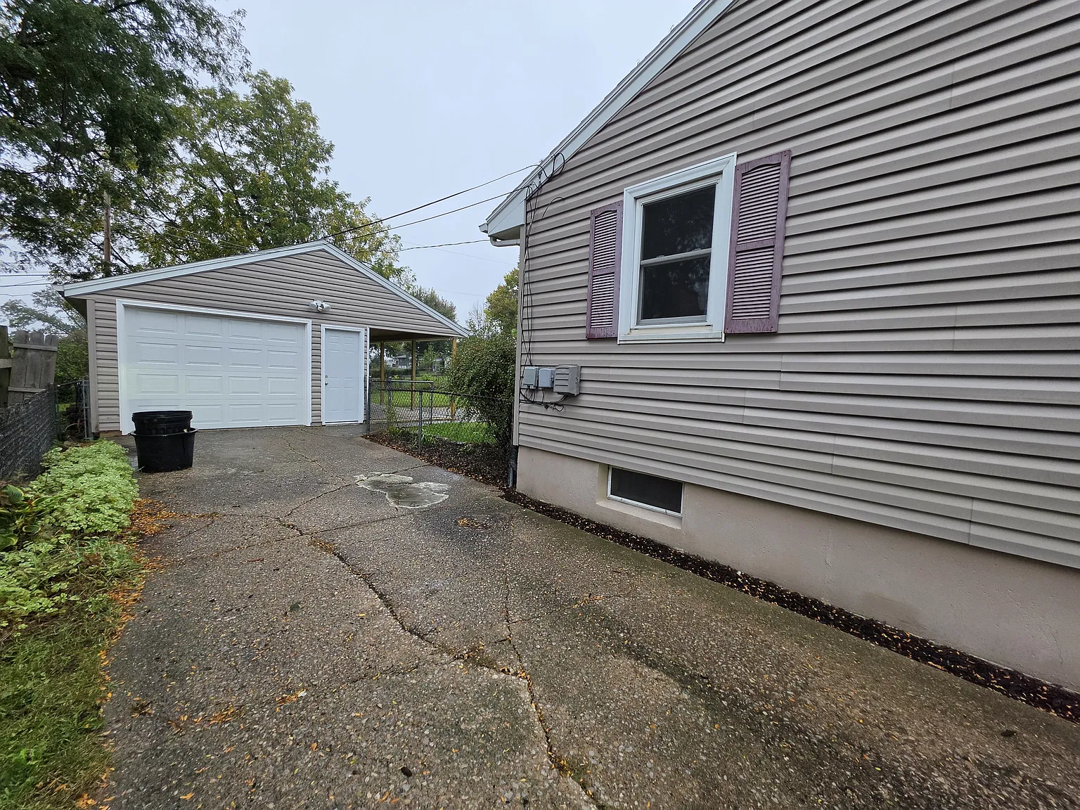 4015 Richmond Road Northeast - 1 — Photo 2