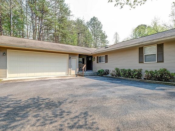 3rd image of 45 Whitaker Ln