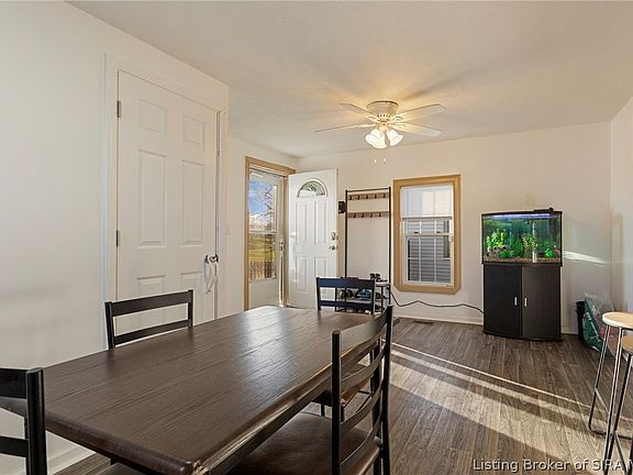 5th image of 826 E 8th Street