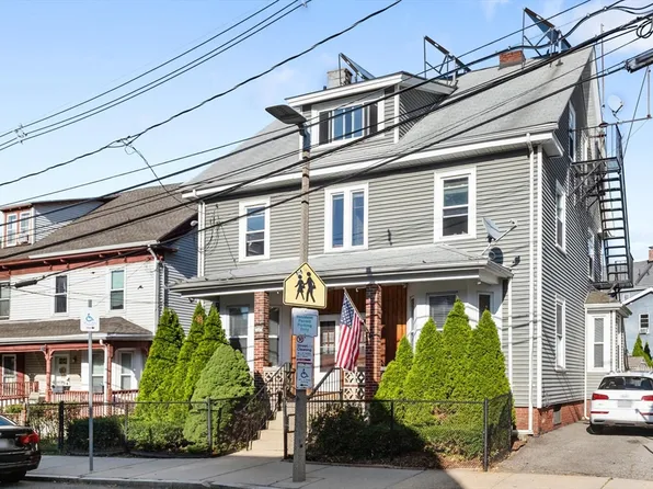 14 Islington St, Allston, MA 02134