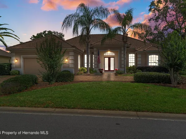 9289 Grand Cypress Dr, Weeki Wachee, FL 34613