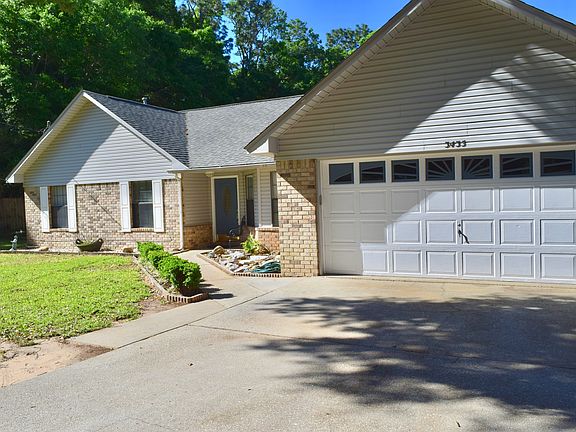 3rd image of 3430 Jubilee Dr