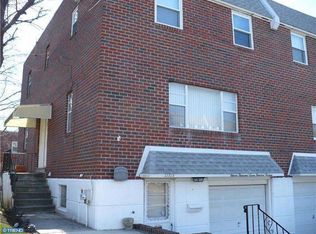 11713 Lockart Rd, Philadelphia, PA 19116