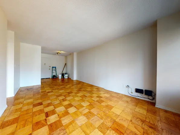 178 East 80th Street image 2 of 7