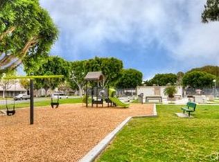 133 Oval Rd, Irvine, CA 92604