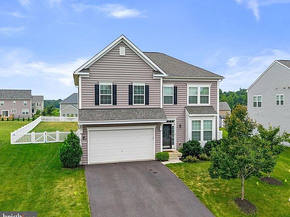 2nd image of 18031 Donegall Ct