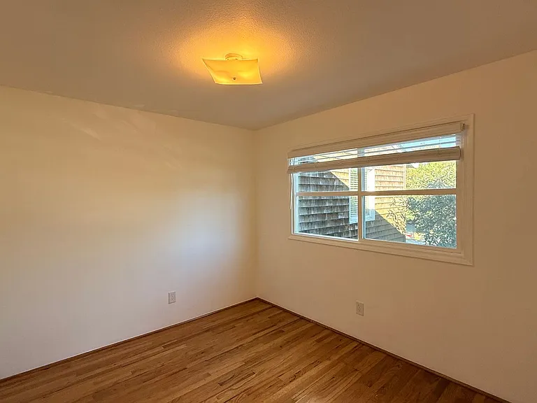 The Waverleigh Apartments — Photo 18