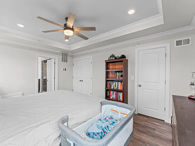 2410 Stella Pl #2 — Photo 23