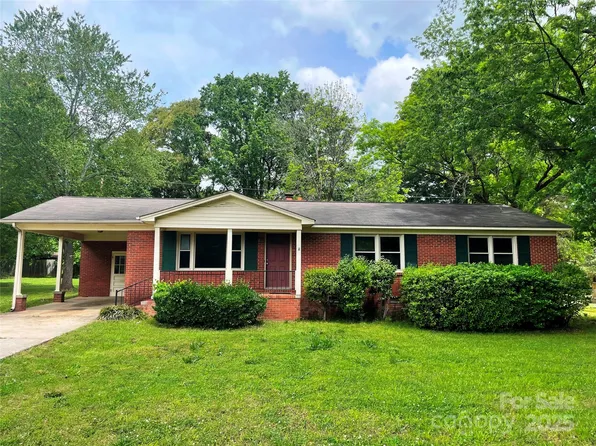 1824 Ebinport Rd, Rock Hill, SC 29732