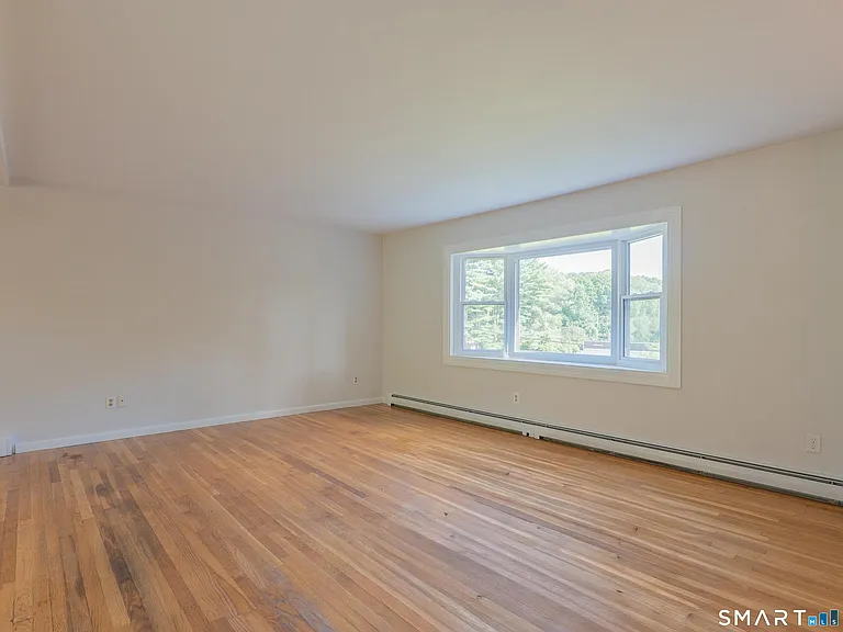 45 Riverside Rd — Photo 11