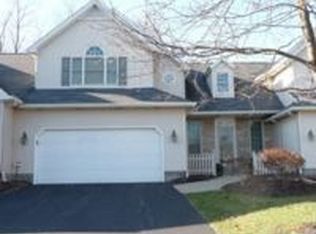 49 Fieldstone UNIT B, Poland, OH 44514