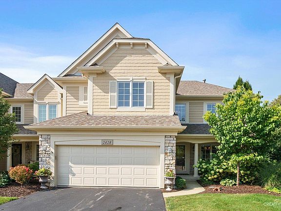 2nd image of 2428 Woodglen Dr