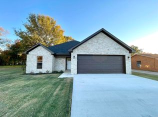 231 Flossie St, Trumann, AR 72472