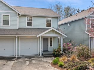 10655 NE Kingston Meadows Cir #12-2, Kingston, WA