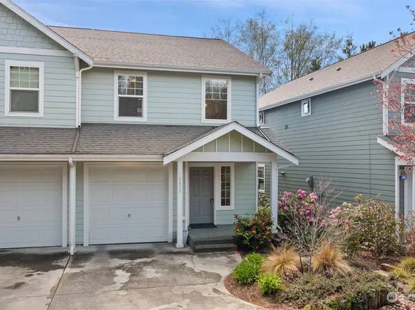 10655 NE Kingston Meadows Circle #12-2, Kingston, WA 98346