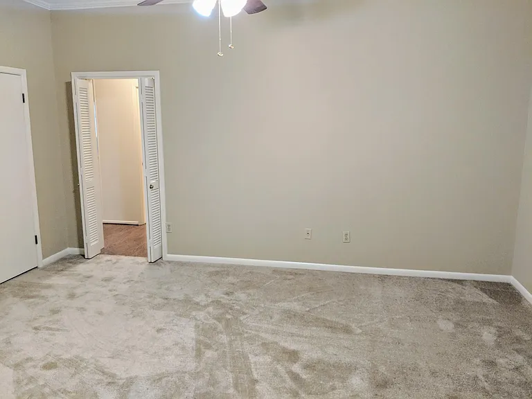 400 Forbes St #3 — Photo 12
