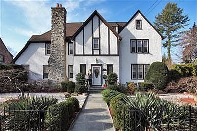 1st image of 308 Crestwood Ave