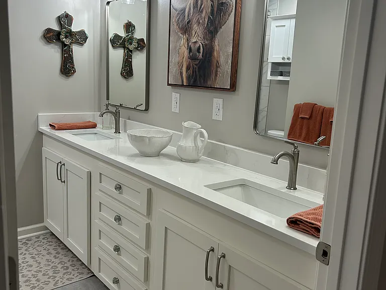 109 Stewart Dr — Photo 13