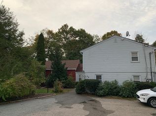 28 Gurley Rd, East Lyme, CT 06333