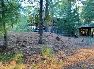 403 Tucumcari, La Grange, TX 78945