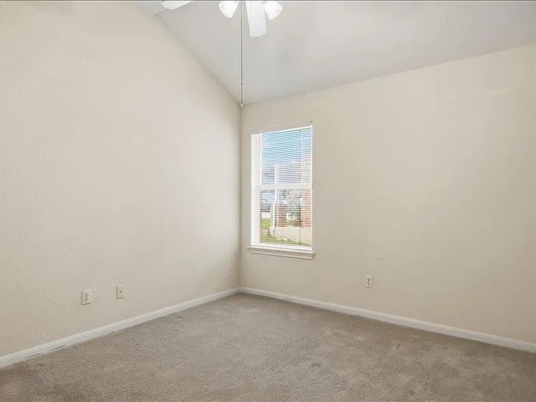 1500 Ashberry Trl — Photo 17