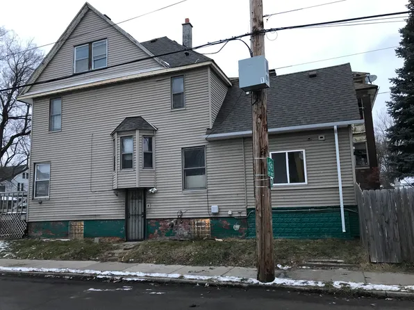 1402 Vinewood St, Detroit, MI 48216