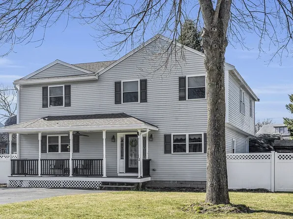 2 Jones Ave, Wilmington, MA 01887