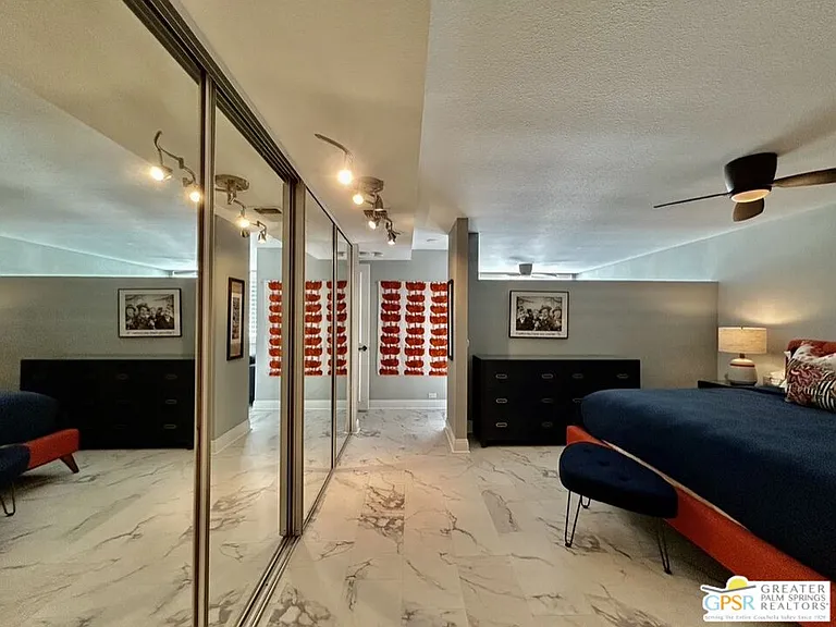 515 Desert Lakes Dr — Photo 30